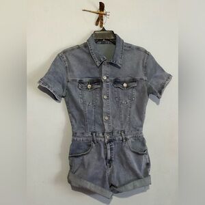 Source Unknown Gray Short-Sleeve Denim Romper